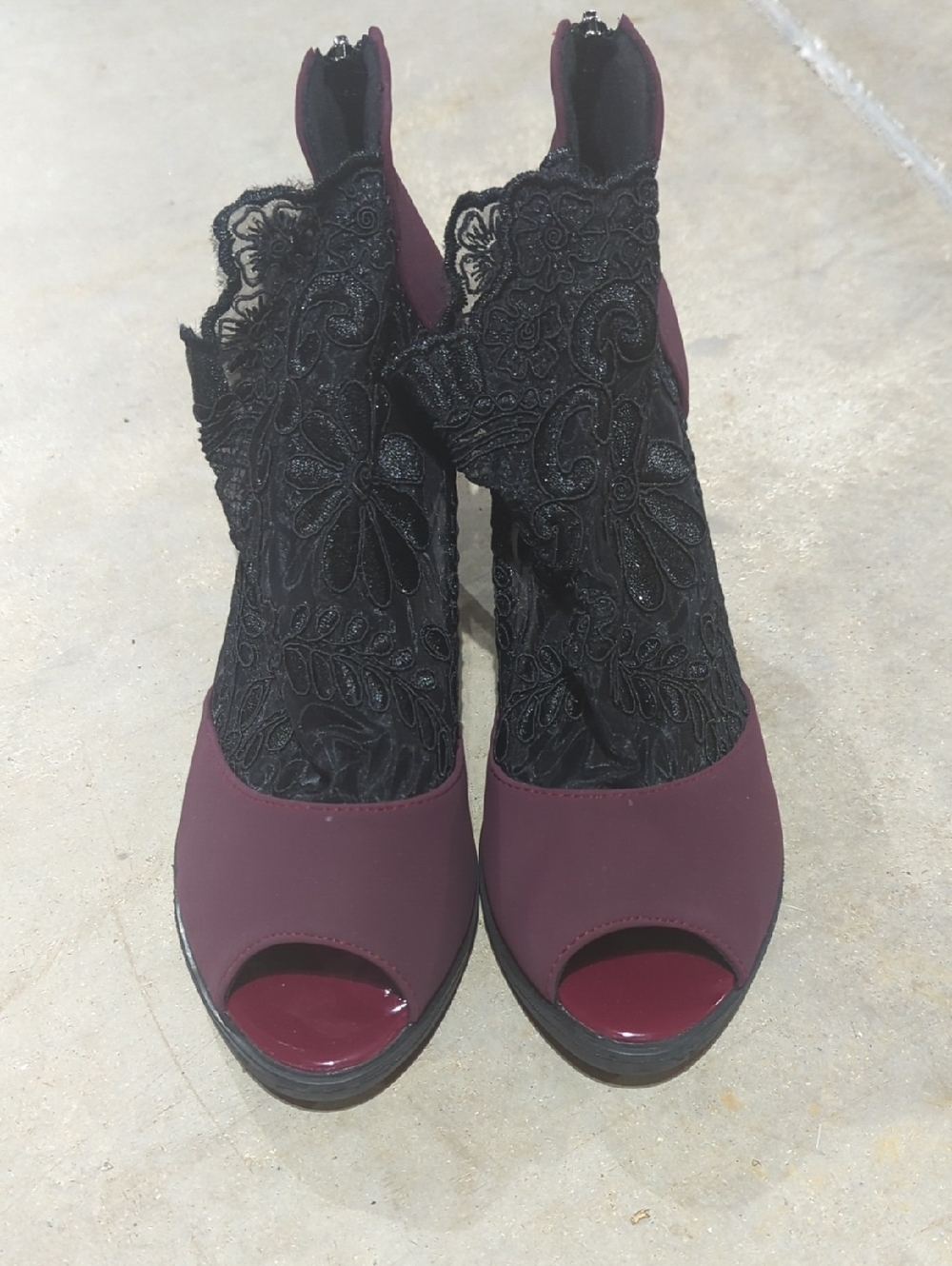 Women's Peep-Toe Lace Ankle Heels in Burgundy and Black